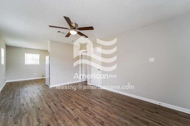 Photo - 4222 Sunset Dr