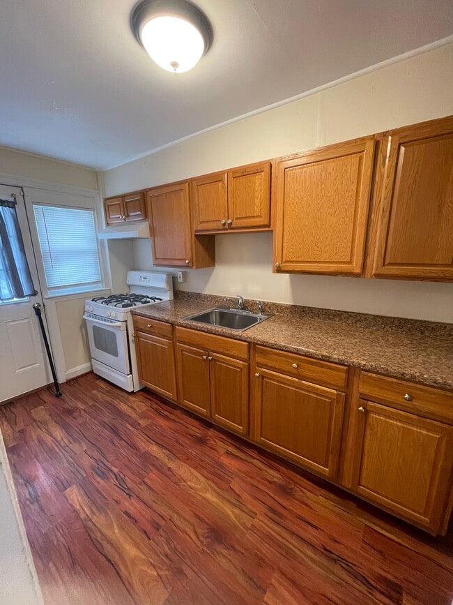 Photo - 4408 Eldone Rd