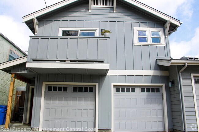 Building Photo - AVAILABLE JUNE - 1 Bed/1 Bath Apartment in...