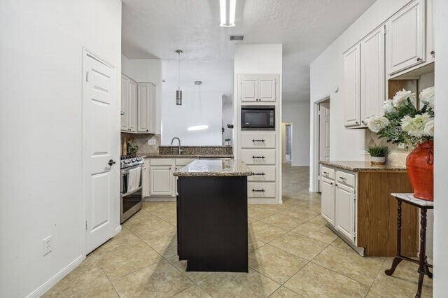 Photo - 18617 Hiddenbay Way
