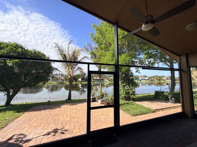 Photo - 2165 Newport Isles Blvd