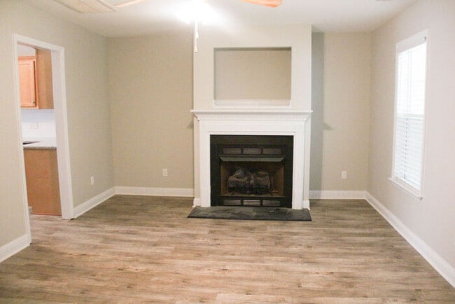 Photo - ***Coming Soon!!!!***Beautiful town home in Clayton