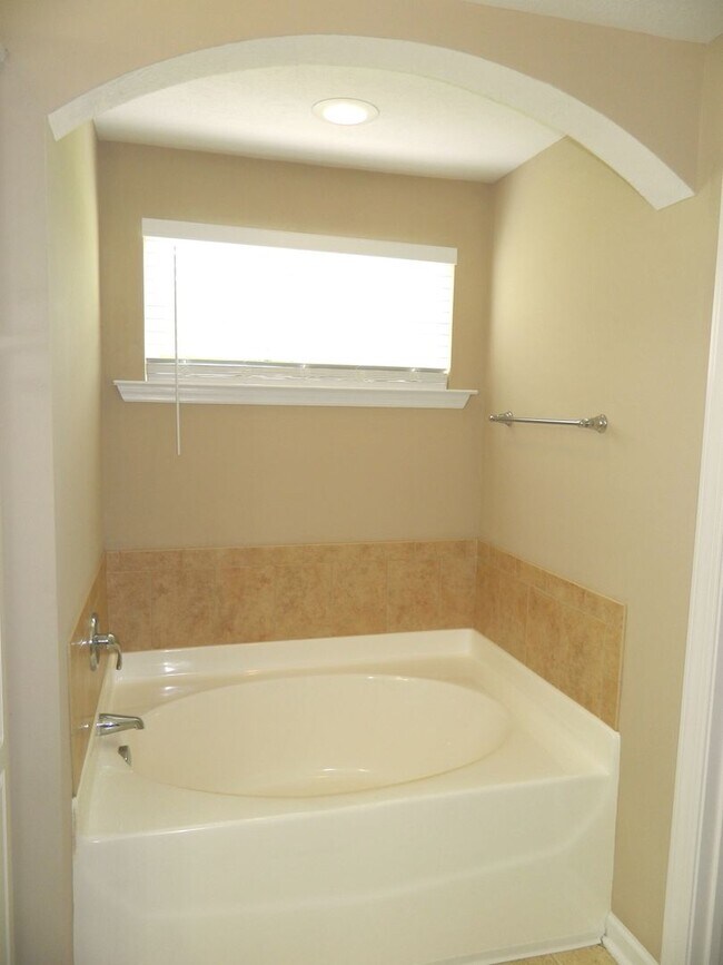 Photo - 498 Sebastian Dr