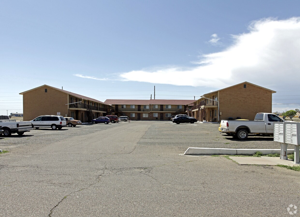 Photo - 984 E Saxony Dr