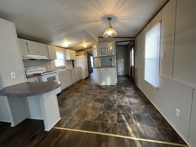 Photo - 300 Ricks Rd