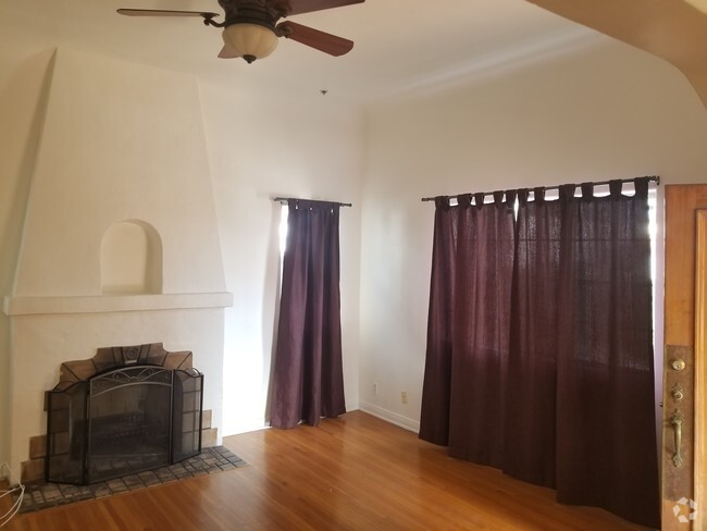 Living Room - 1511 S Cochran Ave Rental