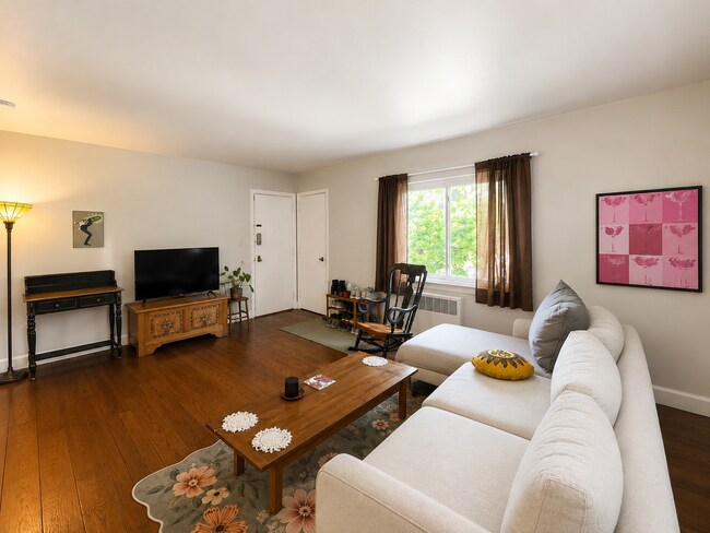 Photo - 2811 Stratford Ave Unit 4