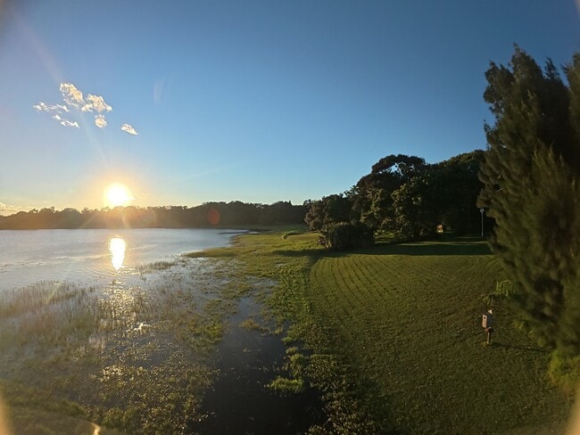 Photo - 8330 Honolulu Dr Unidad 2