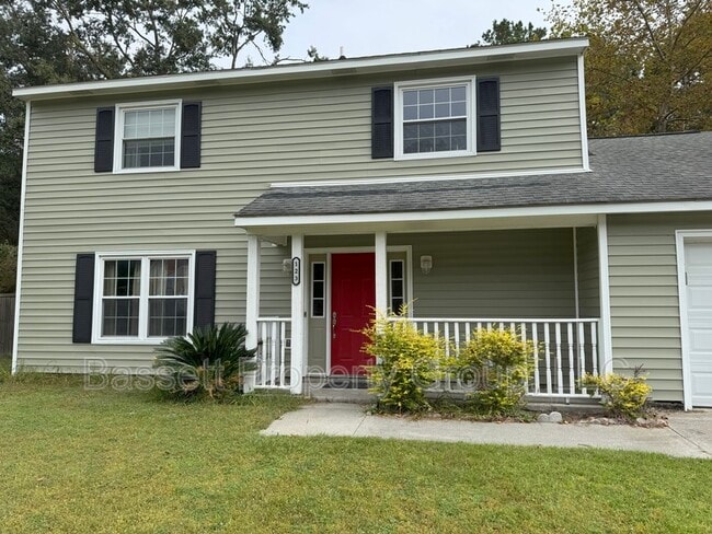 Building Photo - 123 Trestlewood Dr Rental