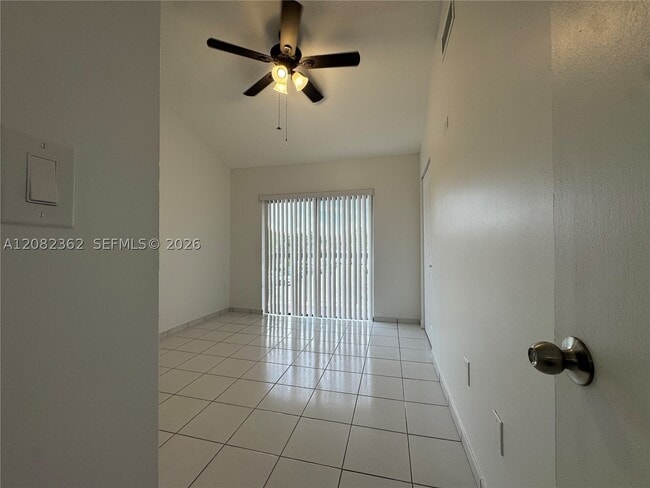 Photo - 1907 SW 107th Ave