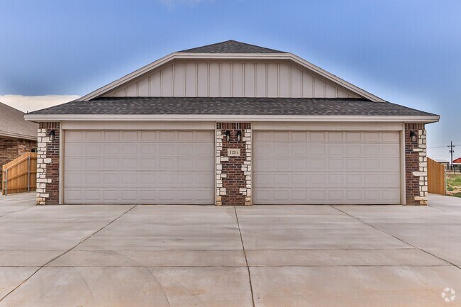 Building Photo - 1220 Preston Trails Unit A Rental