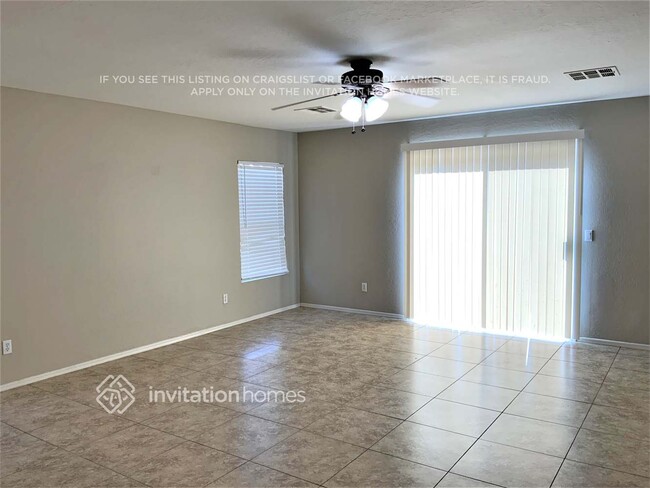 Photo - 28548 N Epidote Dr