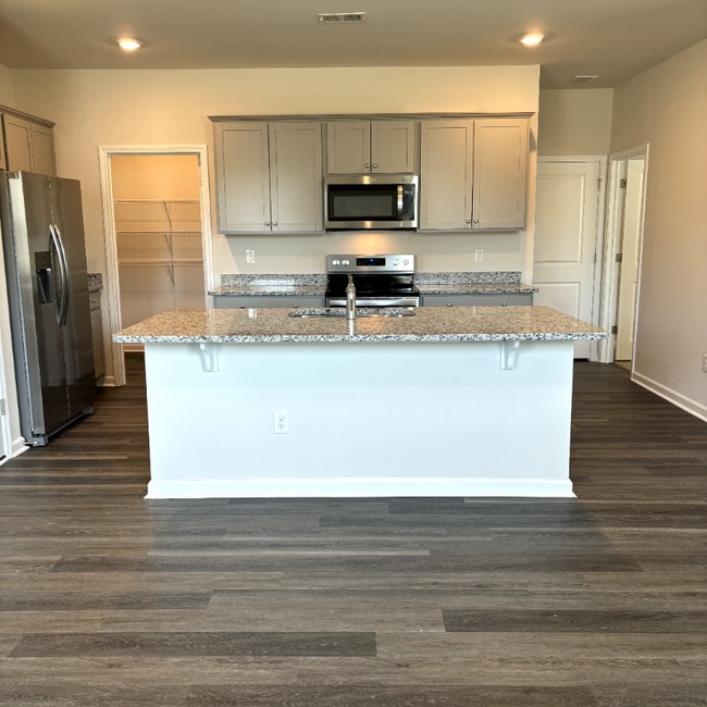 Photo - 100 Kelsey Ct