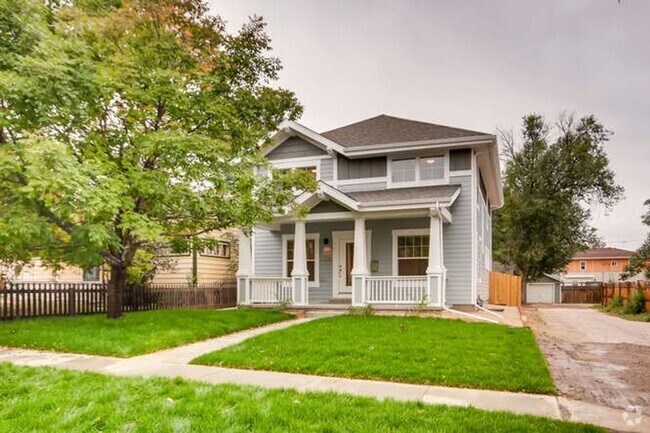 Building Photo - Spacious 5 BED Home for Lease