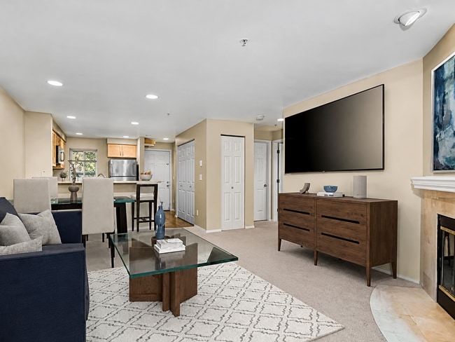 Photo - 15917 Waynita Way NE Unit E, #301