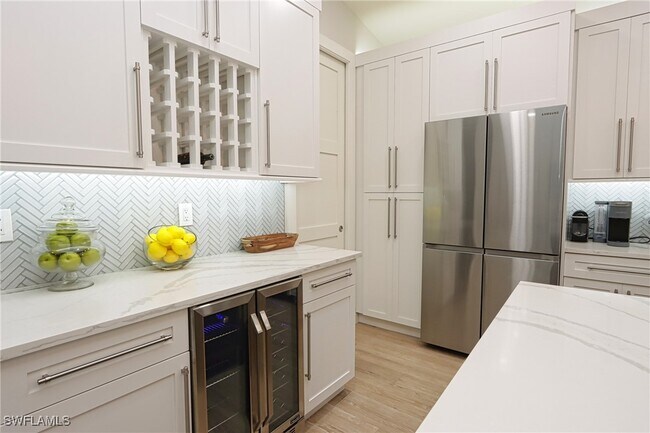 Photo - 8780 Ventura Way