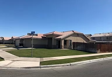 Photo - 363 Foxtrail Dr