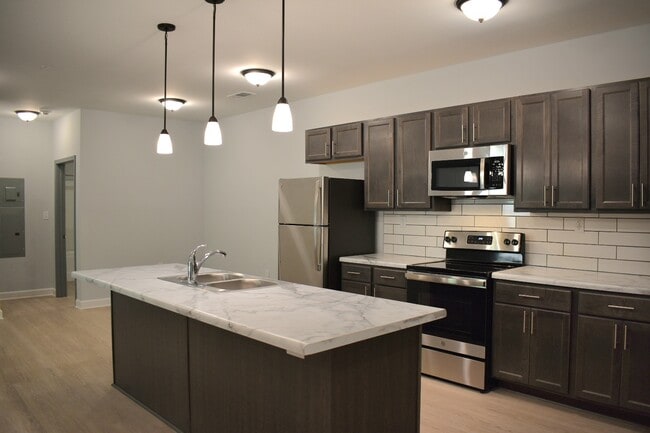 Two Bedroom Kitchen - The Jewel Summit Pointe