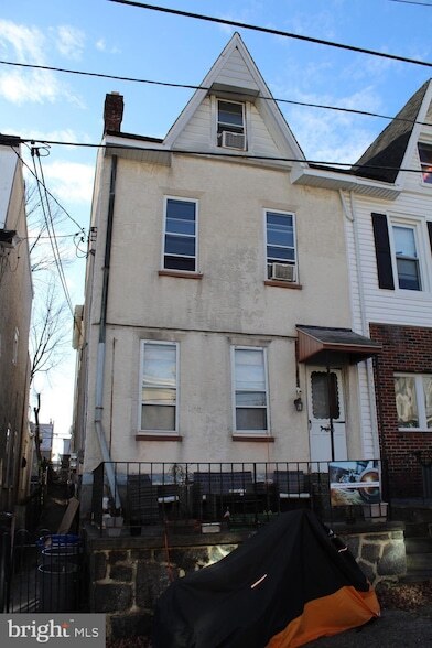 Building Photo - 4144 Freeland Ave Rental