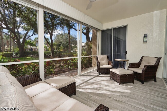 24821 Lakemont Cove Ln Unidad 101