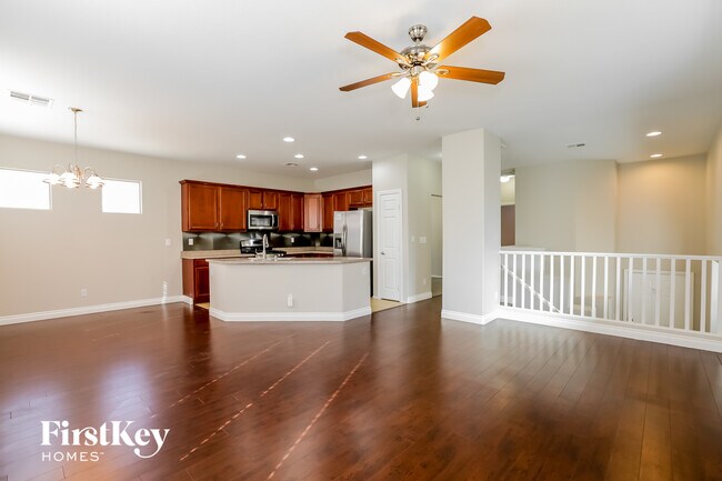 Photo - 6339 Hamilton Grove Ave