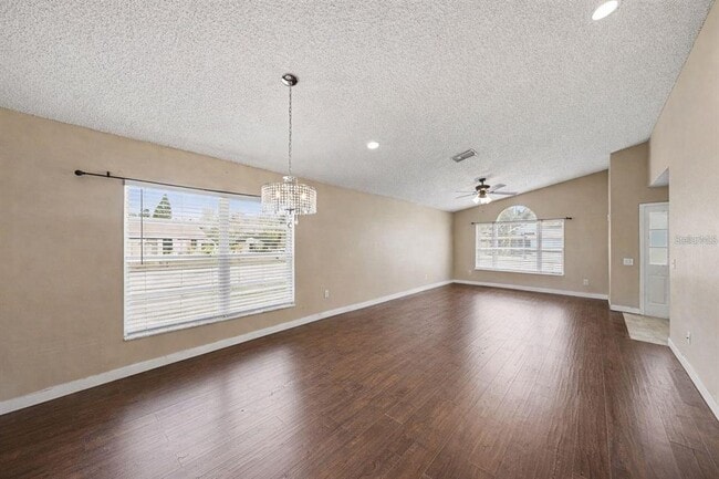 Photo - 1817 Coyote Pl