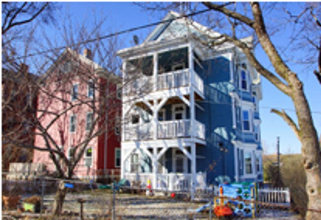 Photo - 170 St Alphonsus St Unit 2