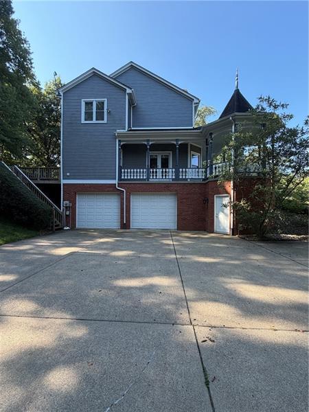116 Sturbridge Ln