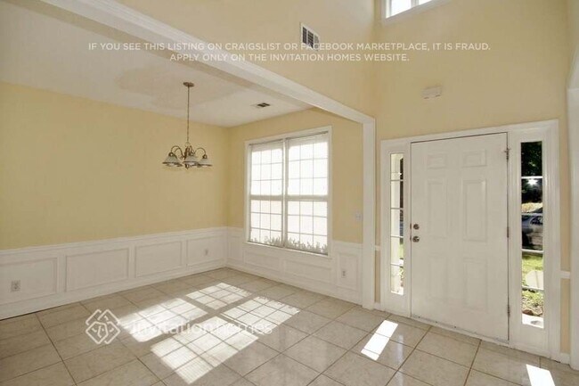 Photo - 3505 Donamire Way NW