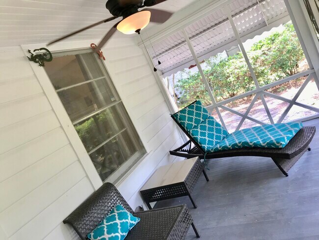 Photo - 1308 Murray Dr House