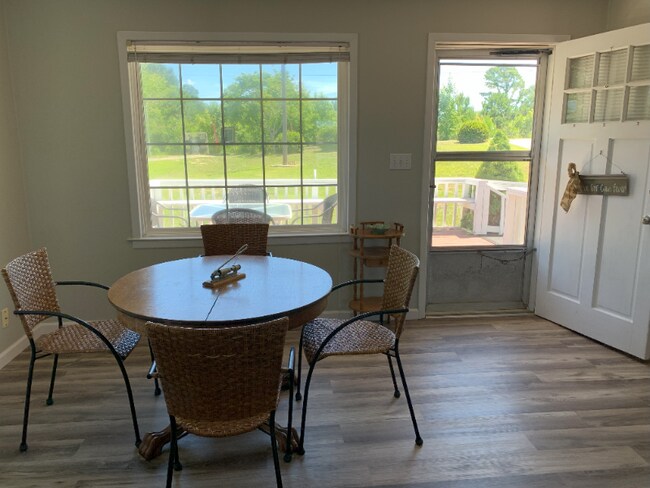 Photo - 81 Dennis Dr