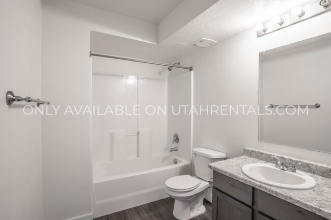 Photo - 722 E 500 S Unit 301
