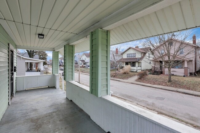 Photo - 1430 Kenmore Rd