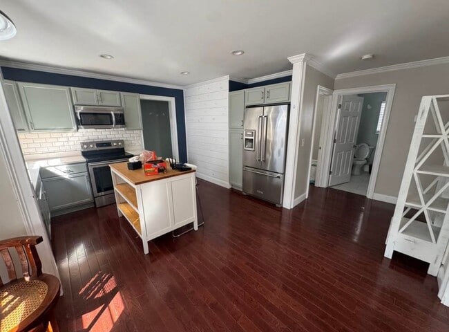 Photo - 1533 Harle Ave NW