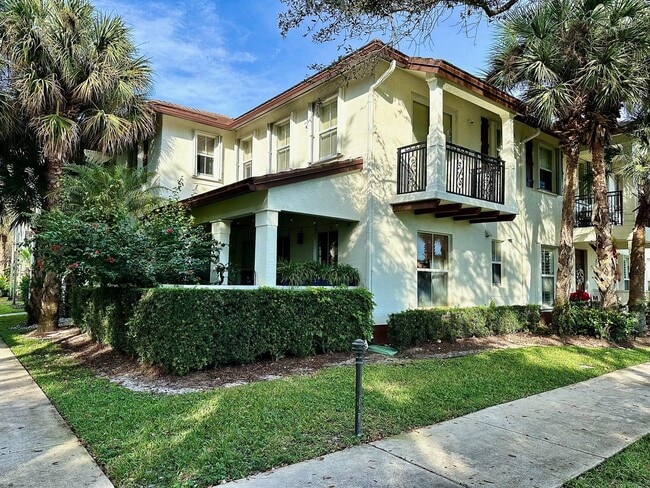 Building Photo - 4720 Mimosa Pl Unit 905