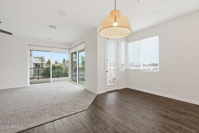 Photo - 1250 Abbey Ln