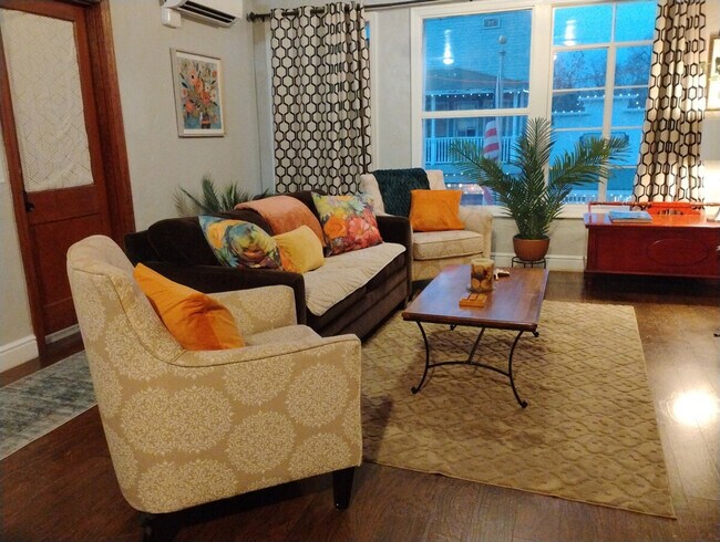 Photo - 22 W Main St Unidad SI ID1501075P