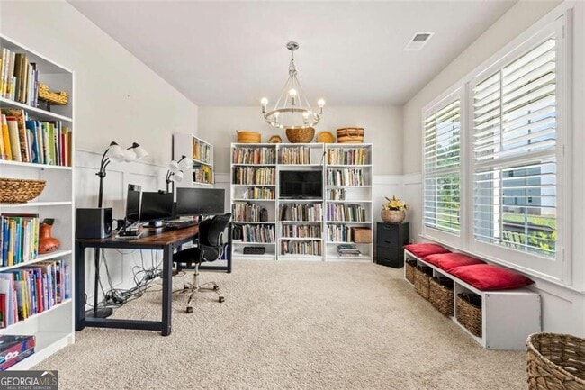 Photo - 180 Ascott Trace