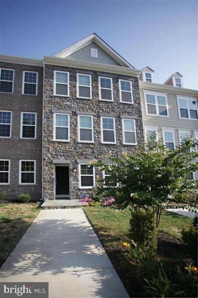 Photo - 110 Blackgum Ct