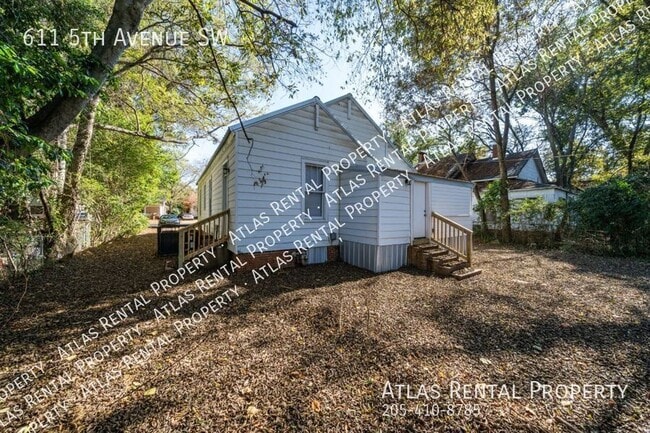 Photo - 611 5th Ave SW