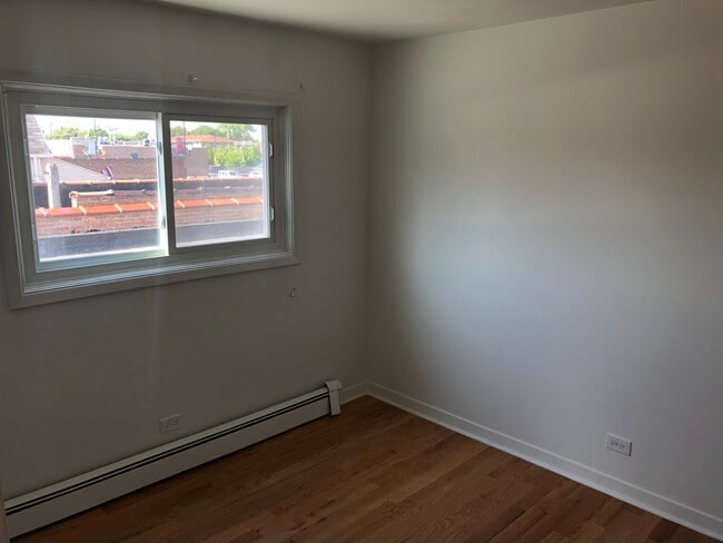 Photo - 11009 S Kedzie Ave Unit 2