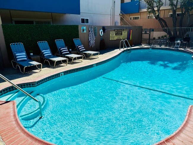 Ocean Villas Apartments - Ocean Villas Apartments
