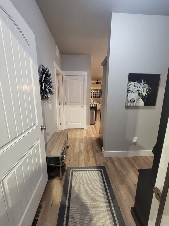 Photo - Cute and Cozy Two Bedroom, Two Bath at Josephine Crossing!!