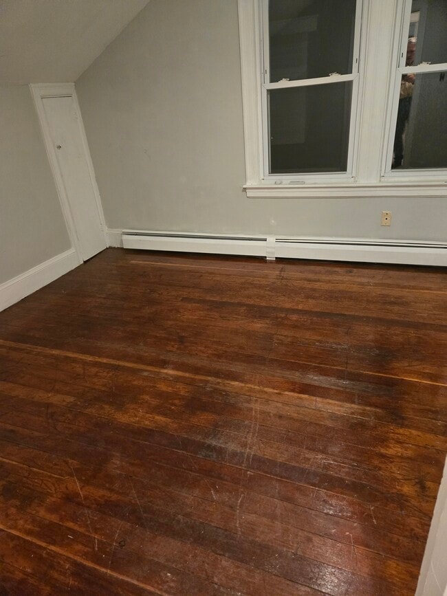 Photo - 637 Post Rd Unit Gregg Milka