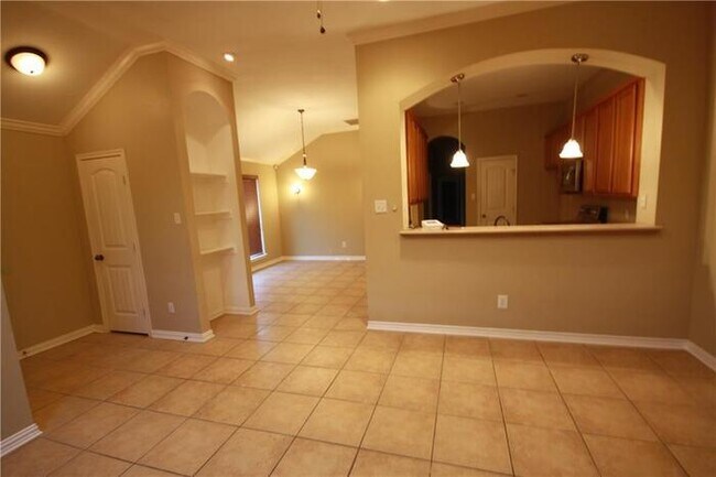 Photo - Luxury 3 bedroom and 2 bathroom Duplex for...