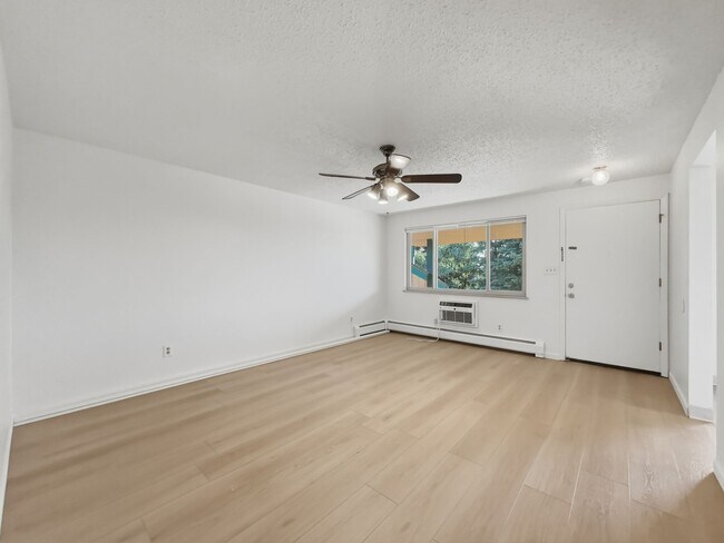 Simms Street 6155