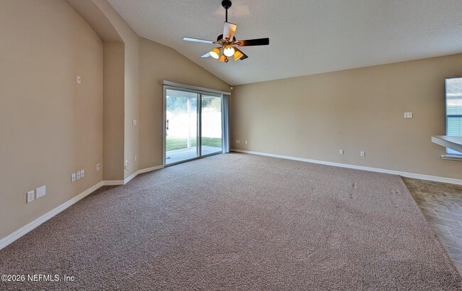 Photo - 268 Johns Glen Dr