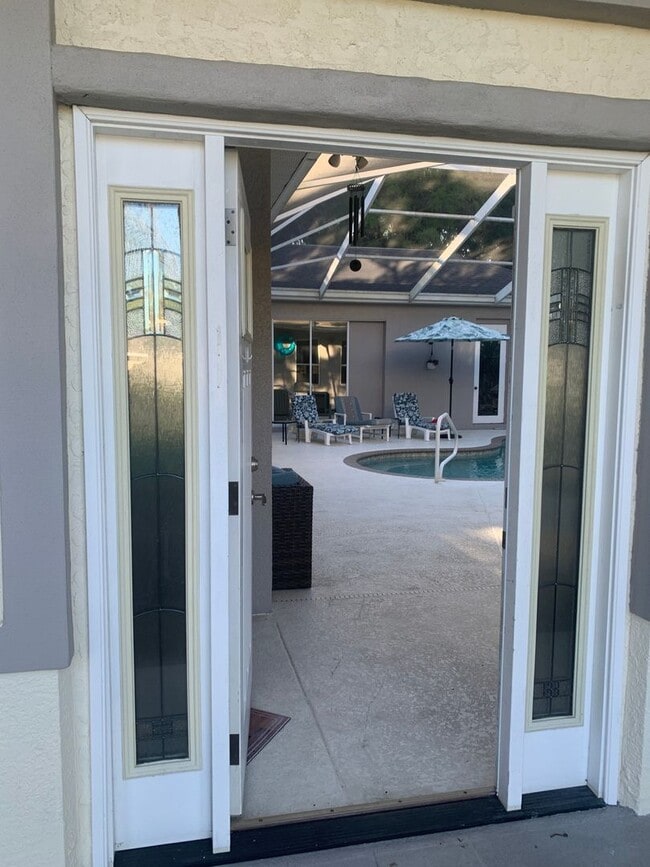 Building Photo - 10315 Velvetseed Cir