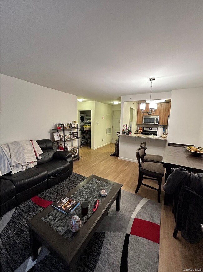 Photo - 125 Parkway Rd Unit 1220