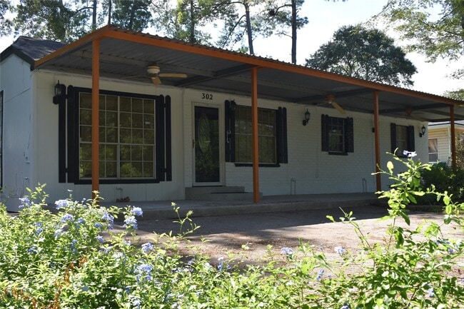 Photo - 302 Arrowhead Dr